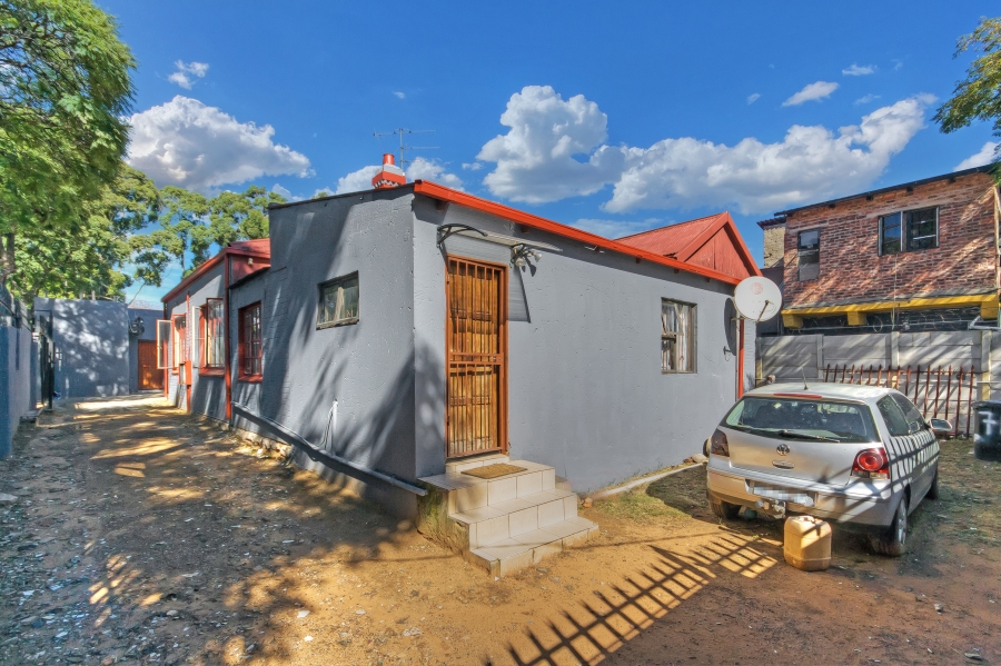 9 Bedroom Property for Sale in Turffontein Gauteng