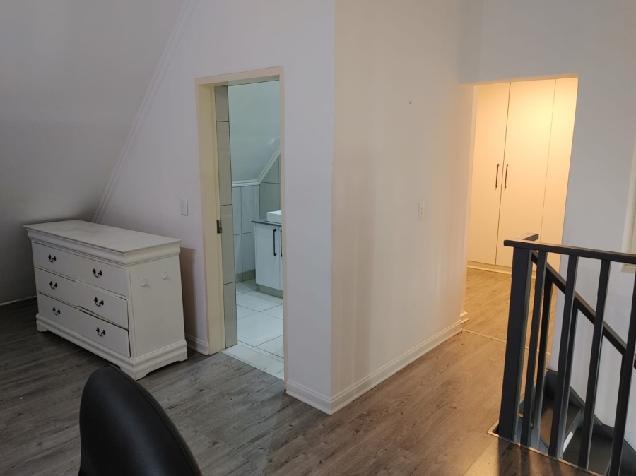2 Bedroom Property for Sale in Eden Glen Gauteng