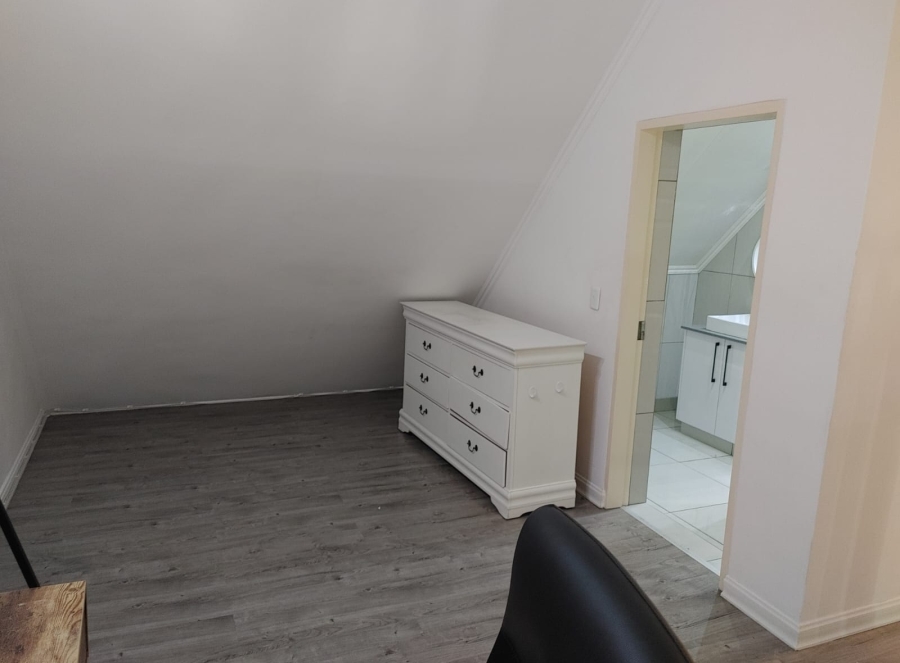 2 Bedroom Property for Sale in Eden Glen Gauteng
