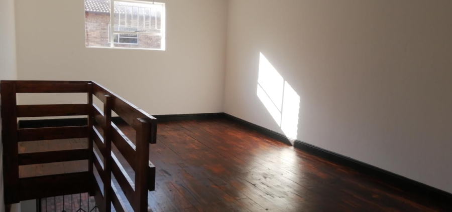 To Let 2 Bedroom Property for Rent in North Riding Gauteng
