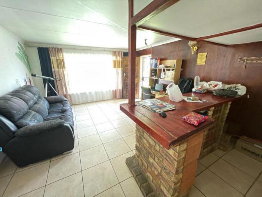 3 Bedroom Property for Sale in Albertsdal Gauteng