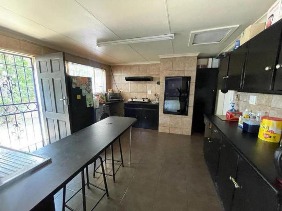 3 Bedroom Property for Sale in Albertsdal Gauteng