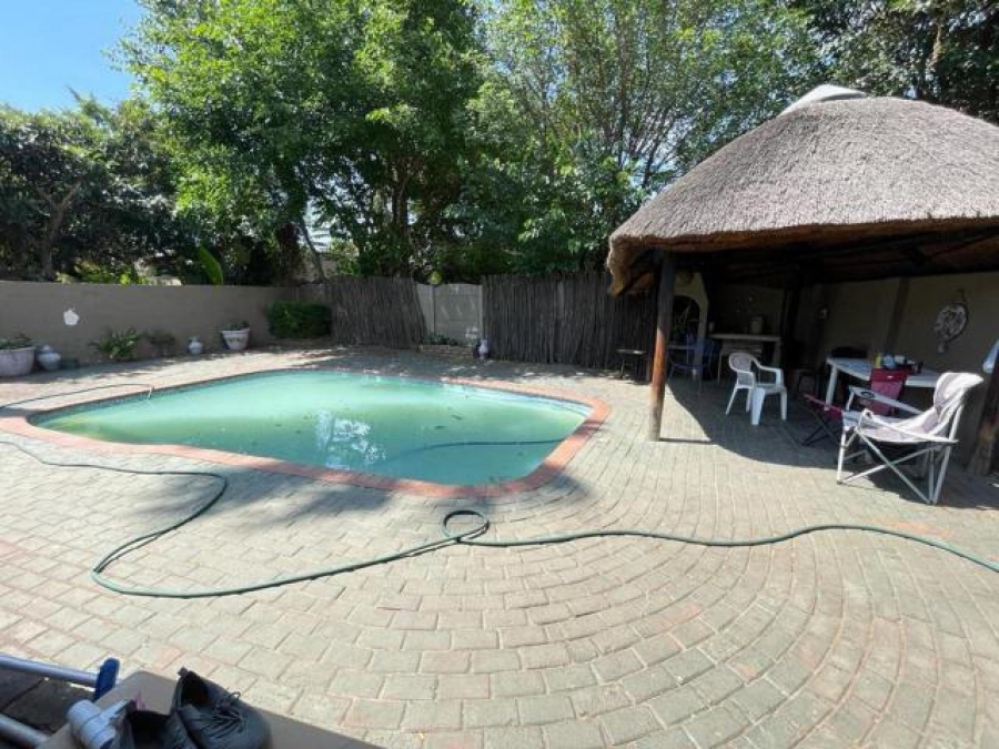 3 Bedroom Property for Sale in Albertsdal Gauteng