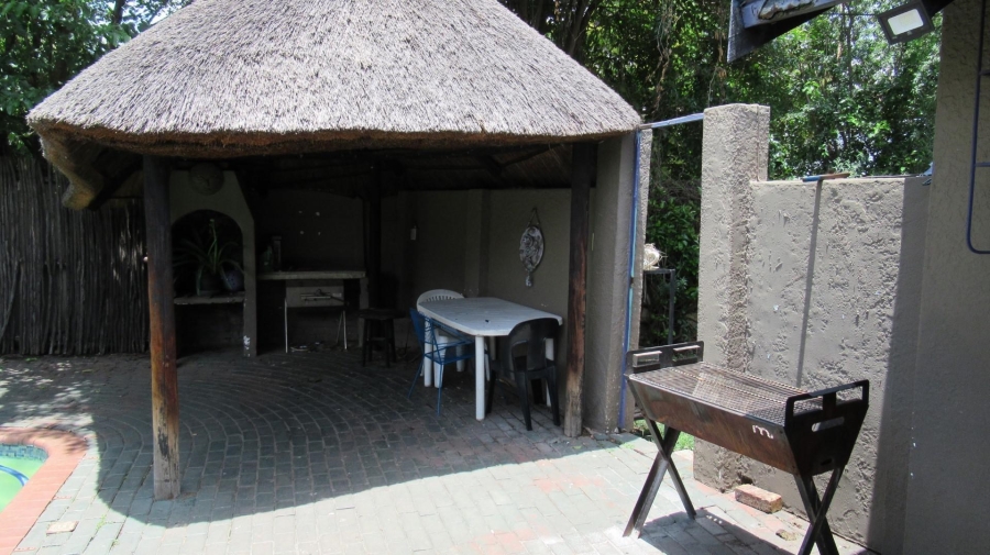 3 Bedroom Property for Sale in Albertsdal Gauteng