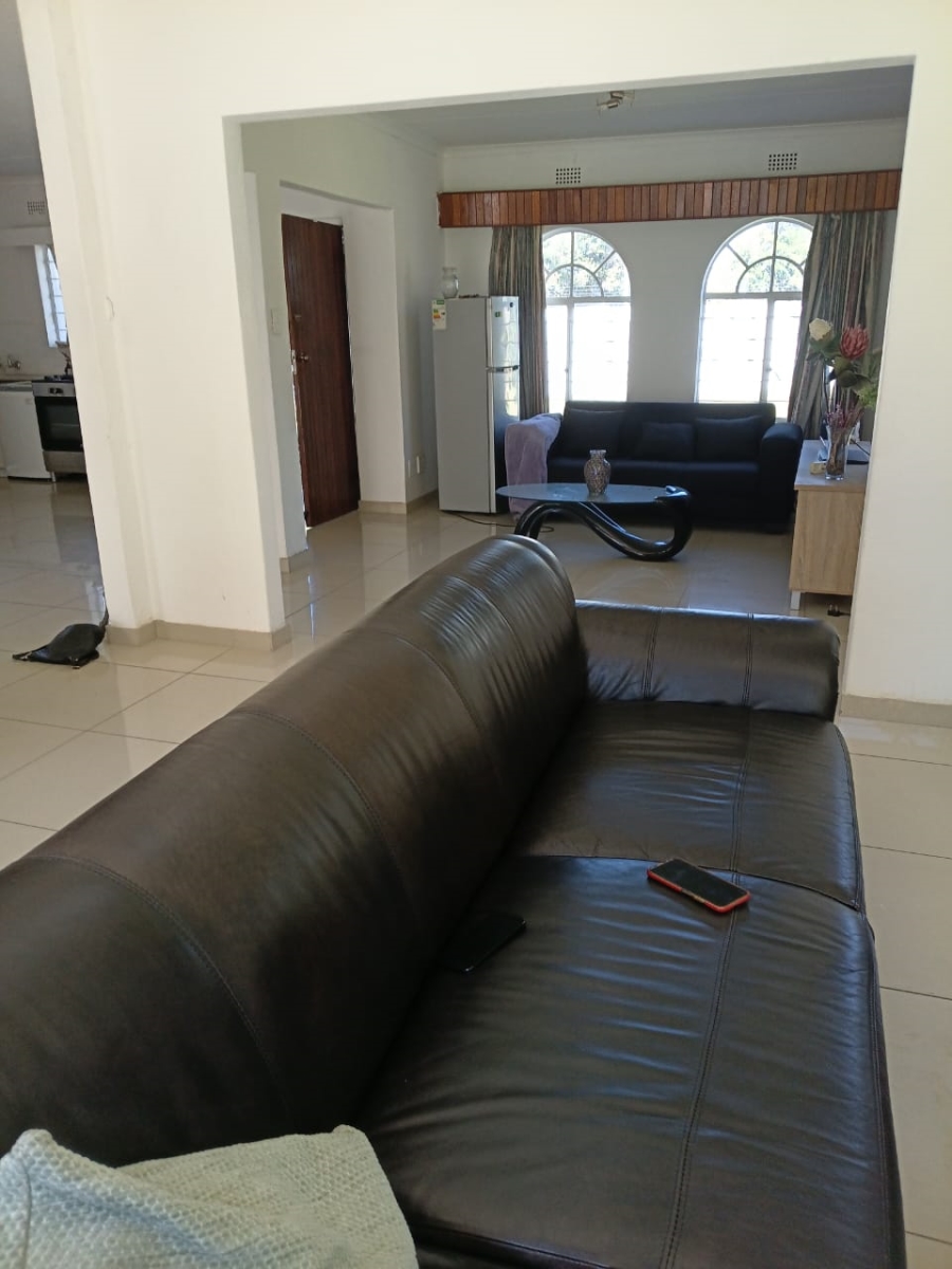 To Let 3 Bedroom Property for Rent in Gallo Manor Gauteng