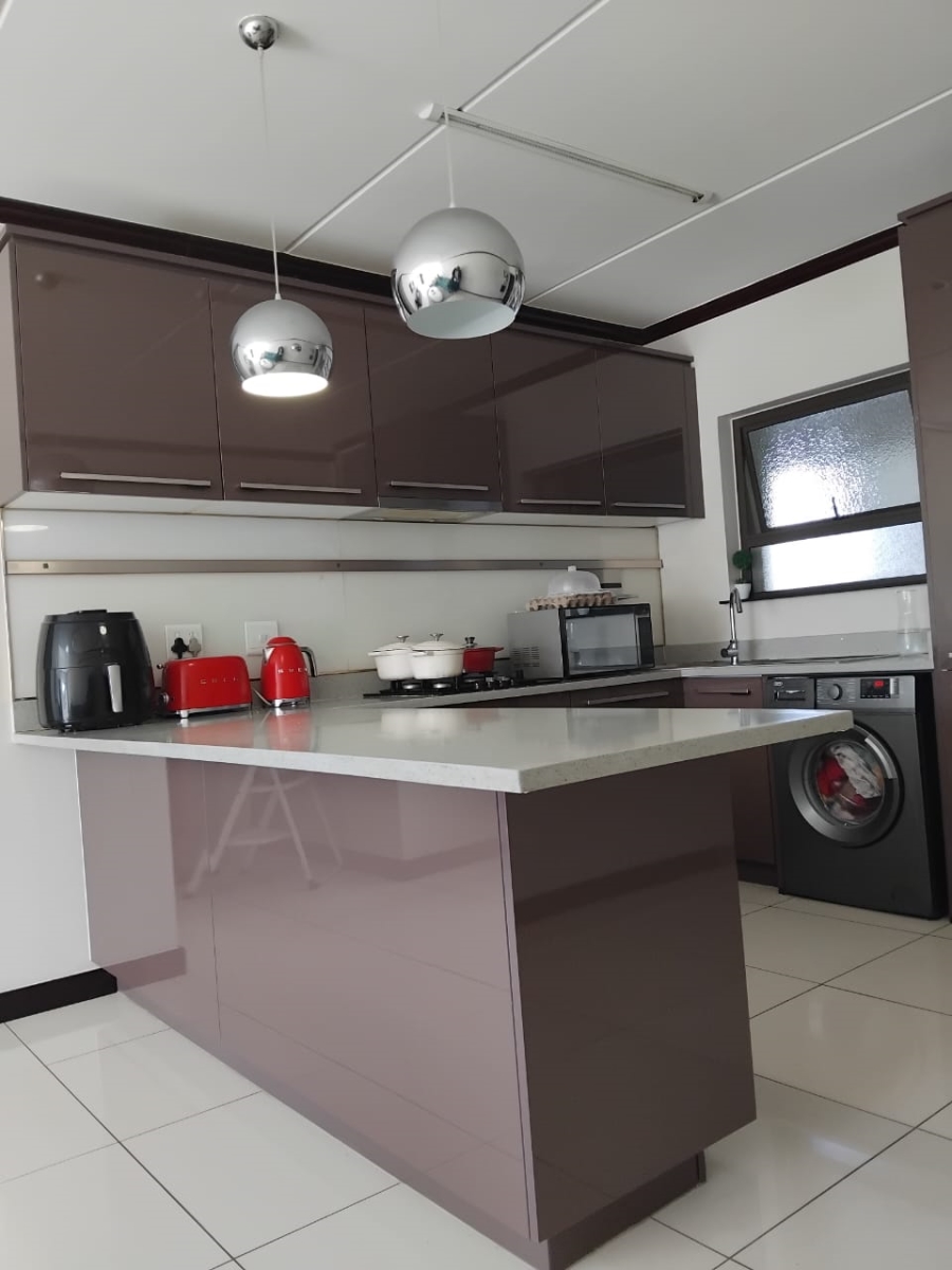 To Let 3 Bedroom Property for Rent in Fourways Gauteng