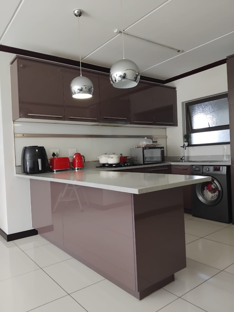 To Let 3 Bedroom Property for Rent in Fourways Gauteng