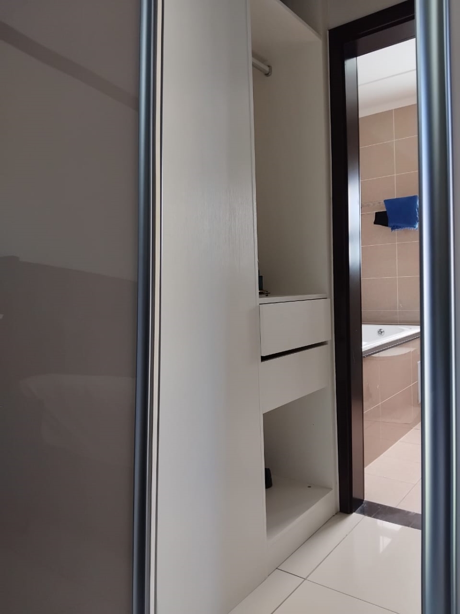 To Let 3 Bedroom Property for Rent in Fourways Gauteng