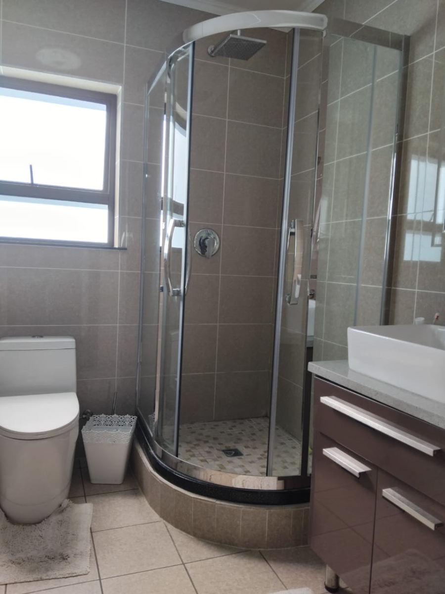 To Let 3 Bedroom Property for Rent in Fourways Gauteng