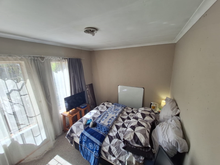 3 Bedroom Property for Sale in Hennopspark Gauteng