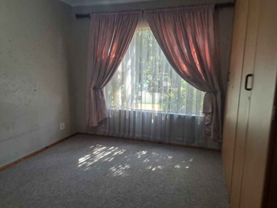 3 Bedroom Property for Sale in Hennopspark Gauteng