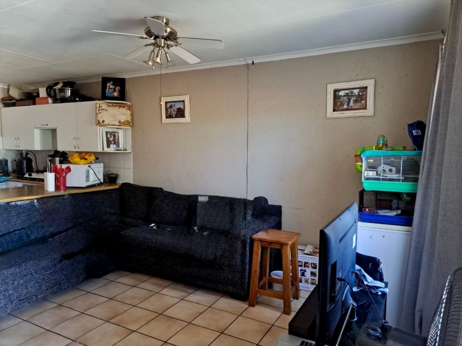 3 Bedroom Property for Sale in Hennopspark Gauteng