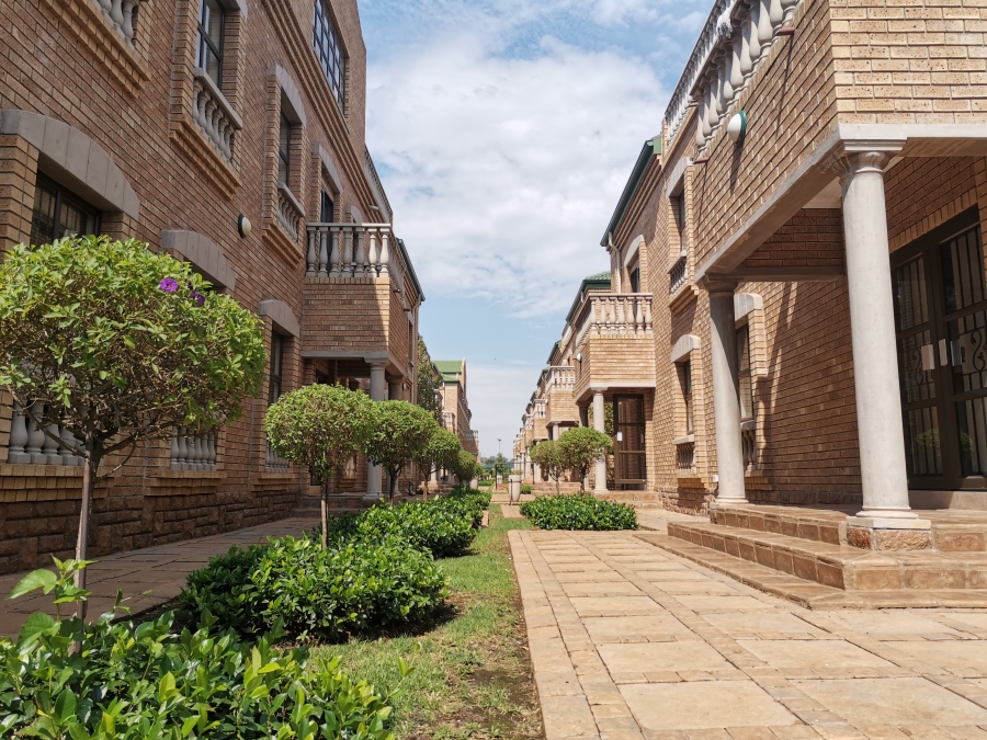 To Let Commercial Property for Rent in Highveld Technopark Gauteng