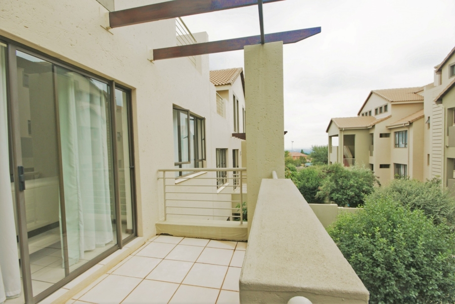 1 Bedroom Property for Sale in Bryanston Gauteng