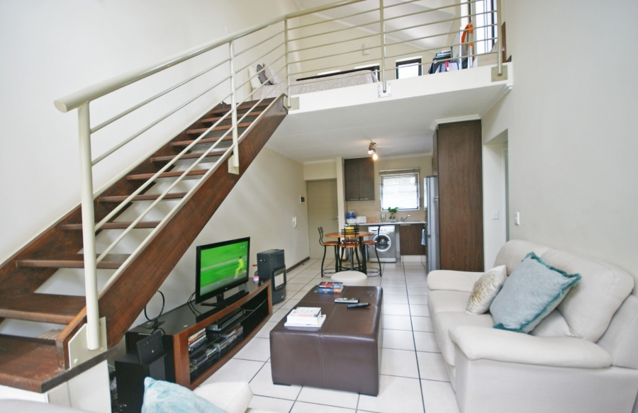 1 Bedroom Property for Sale in Bryanston Gauteng