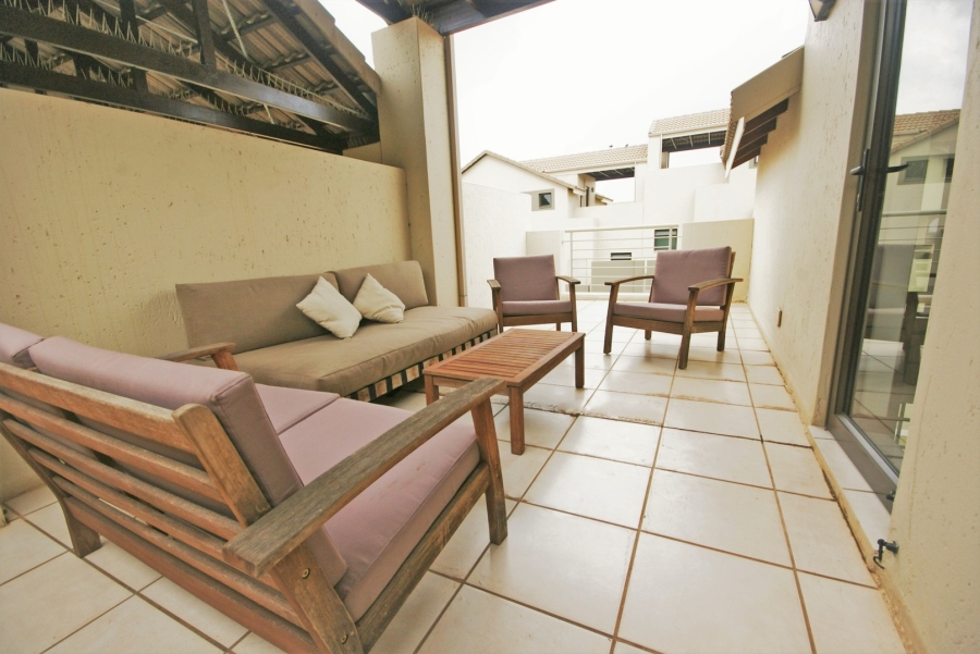 1 Bedroom Property for Sale in Bryanston Gauteng
