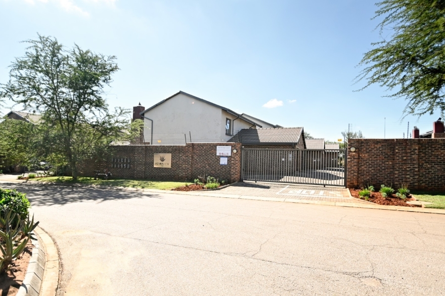 2 Bedroom Property for Sale in Doornpoort Gauteng