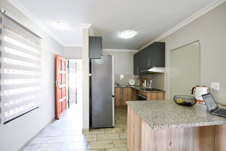 2 Bedroom Property for Sale in Doornpoort Gauteng