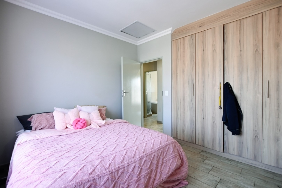 2 Bedroom Property for Sale in Doornpoort Gauteng