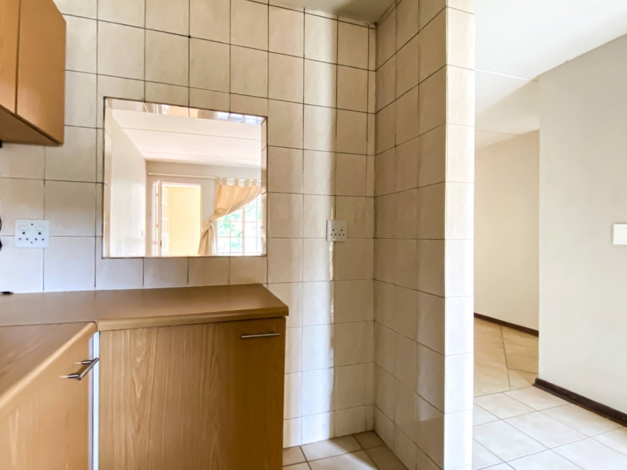 To Let 2 Bedroom Property for Rent in Magalieskruin Gauteng