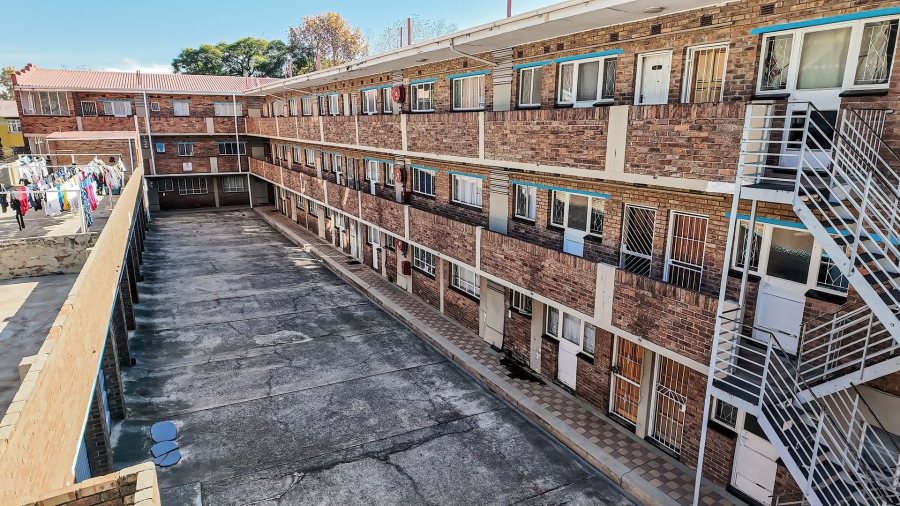 2 Bedroom Property for Sale in Benoni Central Gauteng