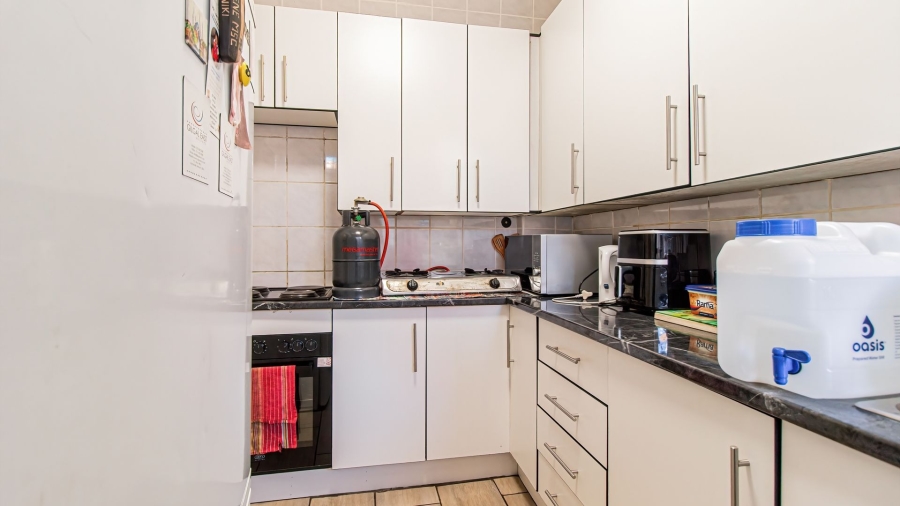 2 Bedroom Property for Sale in Benoni Central Gauteng