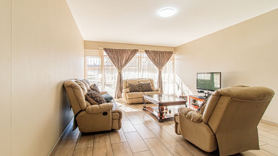 2 Bedroom Property for Sale in Benoni Central Gauteng