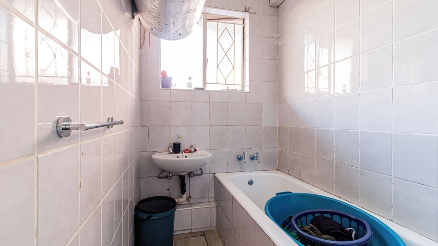 2 Bedroom Property for Sale in Benoni Central Gauteng