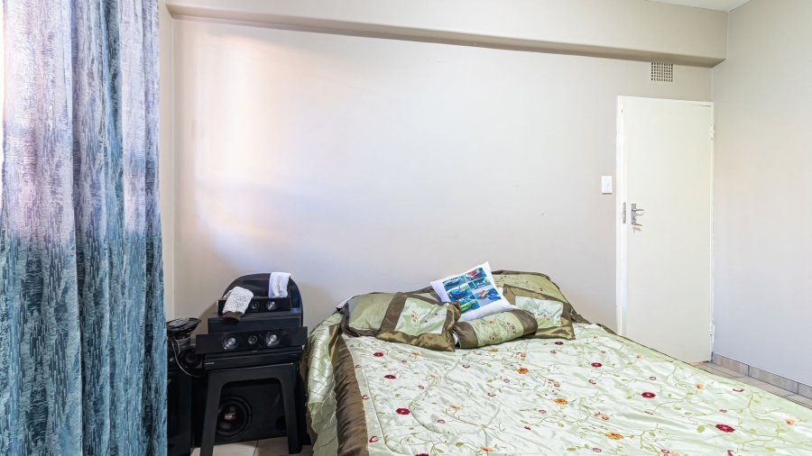 2 Bedroom Property for Sale in Benoni Central Gauteng