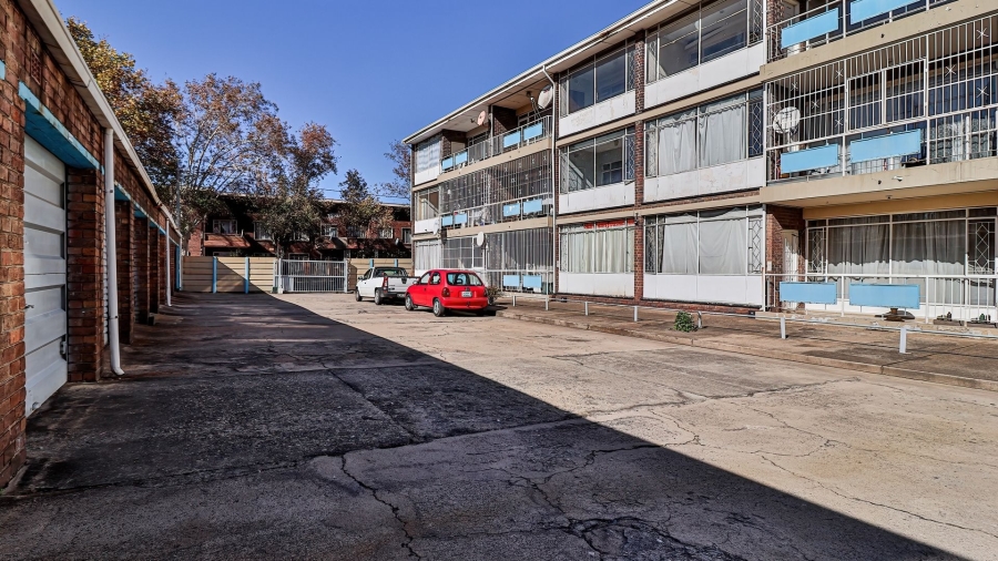 2 Bedroom Property for Sale in Benoni Central Gauteng