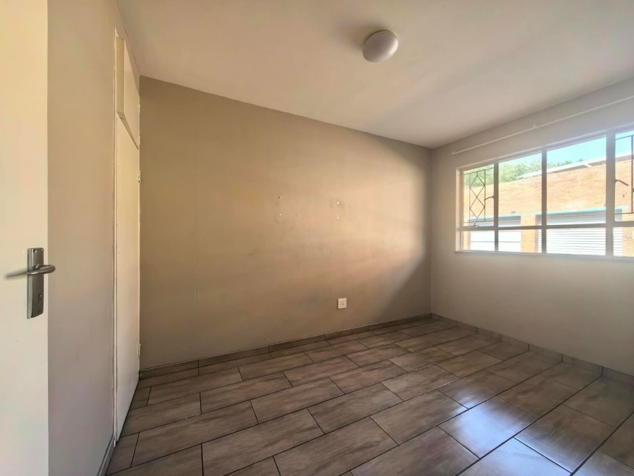 2 Bedroom Property for Sale in Benoni Central Gauteng