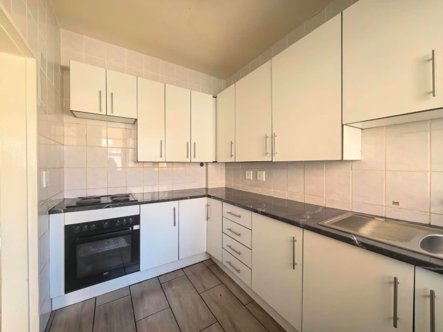 2 Bedroom Property for Sale in Benoni Central Gauteng