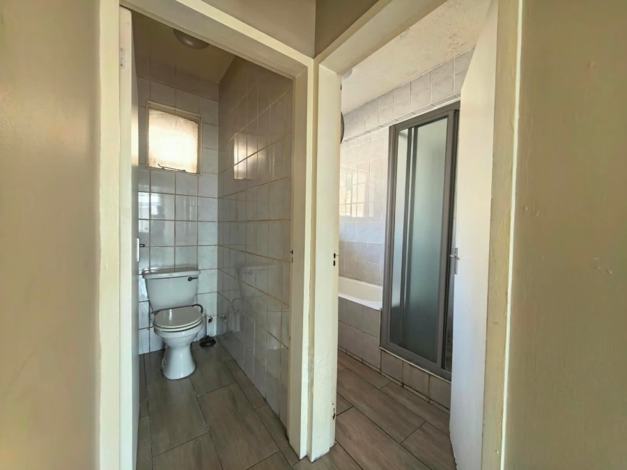 2 Bedroom Property for Sale in Benoni Central Gauteng