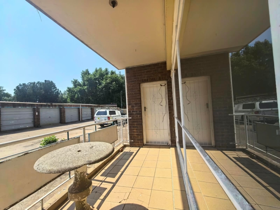 2 Bedroom Property for Sale in Benoni Central Gauteng