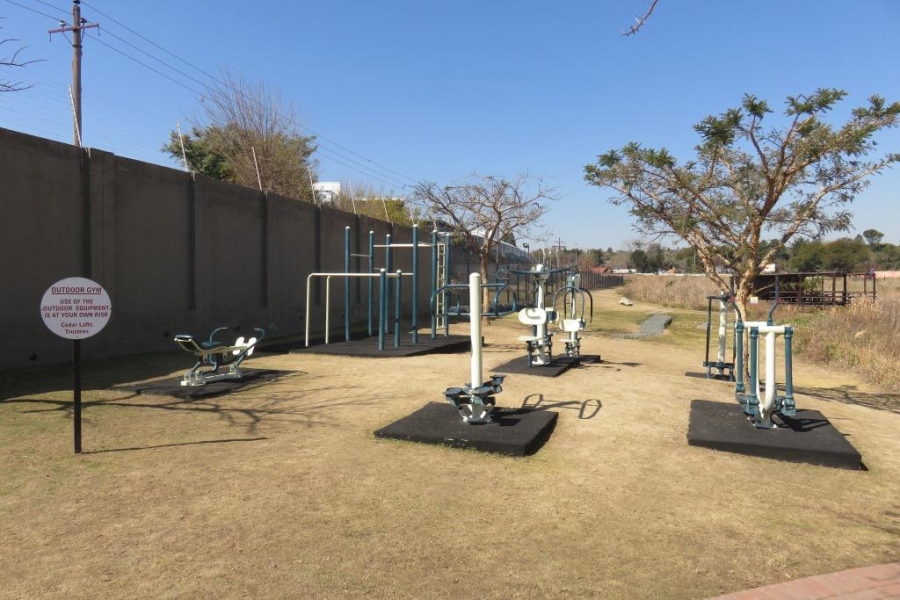 To Let 1 Bedroom Property for Rent in Fourways Gauteng
