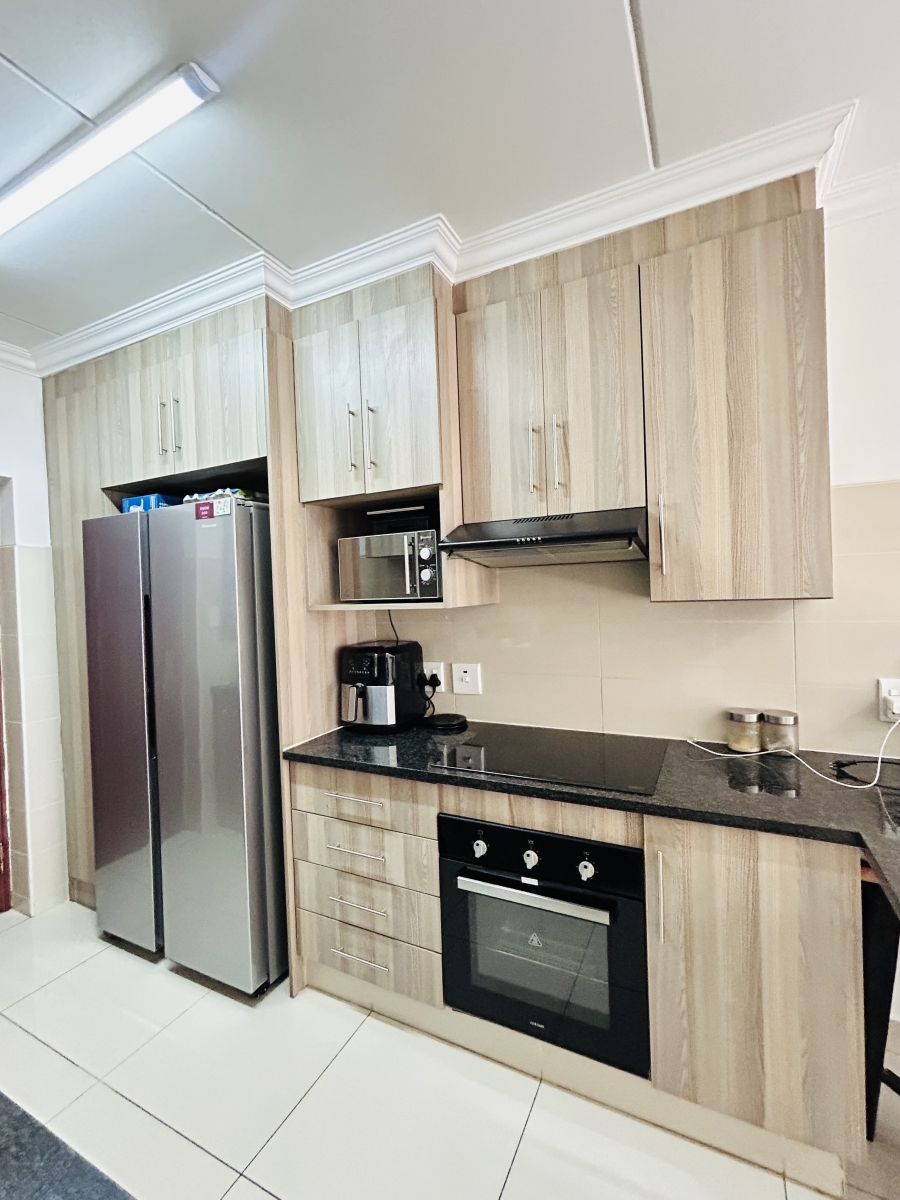 2 Bedroom Property for Sale in Fairlead Gauteng