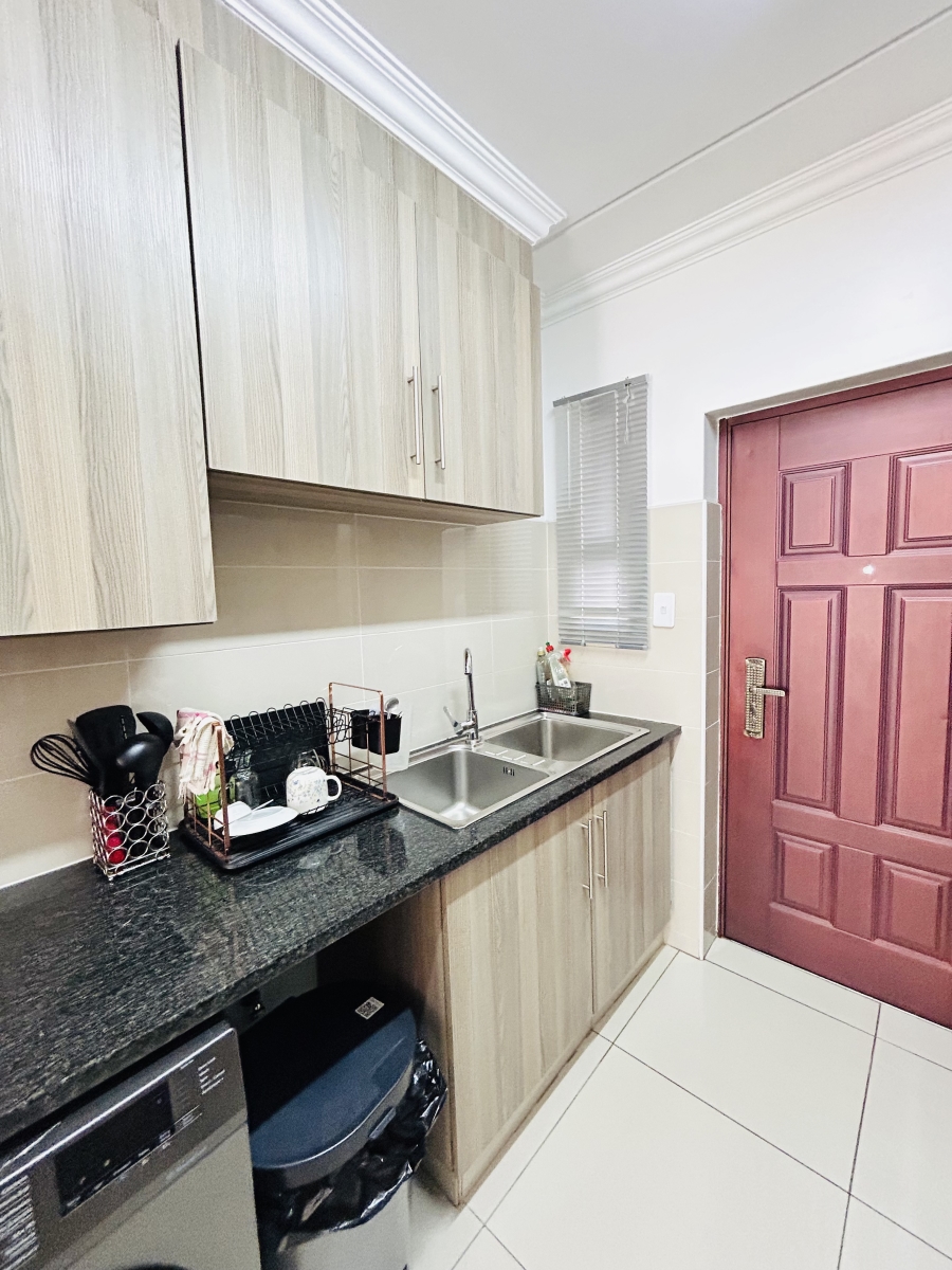 2 Bedroom Property for Sale in Fairlead Gauteng