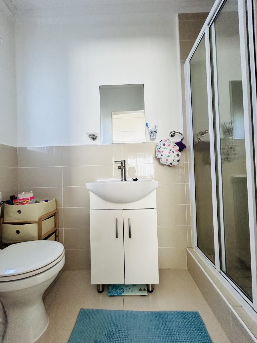 2 Bedroom Property for Sale in Fairlead Gauteng