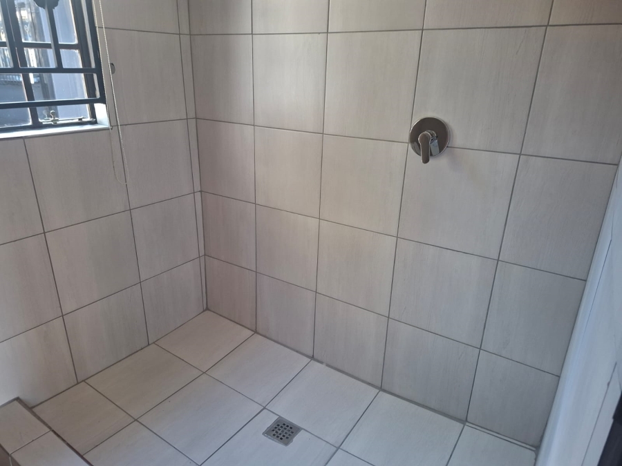 6 Bedroom Property for Sale in Silverton Gauteng