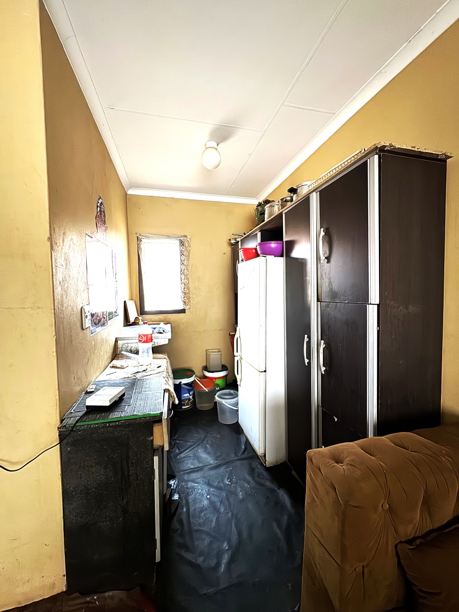 2 Bedroom Property for Sale in Ratanda Gauteng