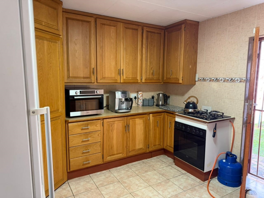 To Let 2 Bedroom Property for Rent in Newlands Gauteng