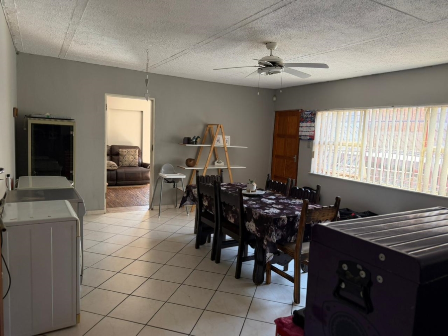To Let 2 Bedroom Property for Rent in Newlands Gauteng