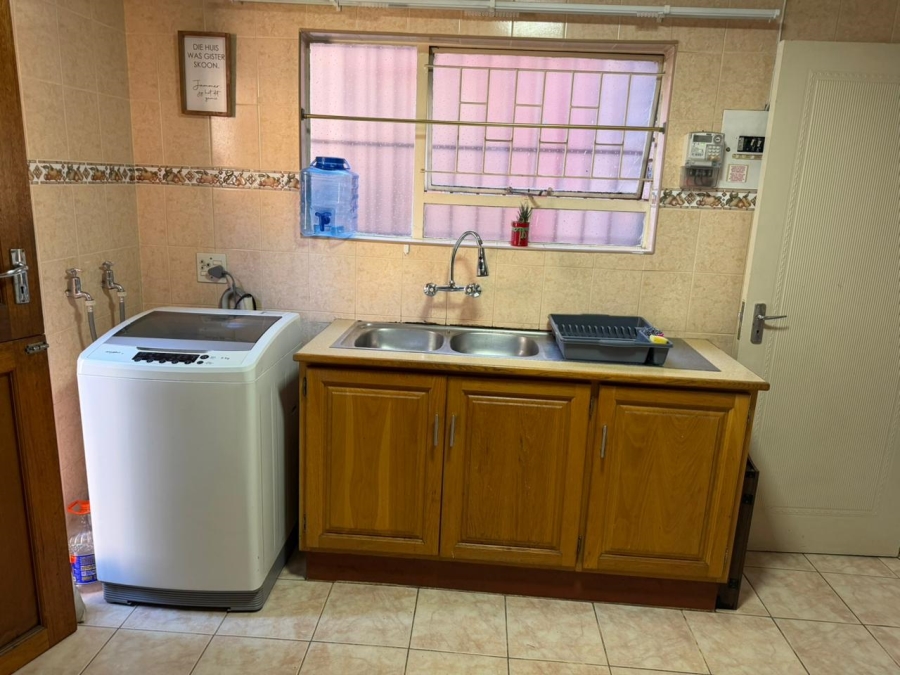 To Let 2 Bedroom Property for Rent in Newlands Gauteng