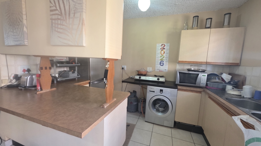2 Bedroom Property for Sale in Garsfontein Gauteng