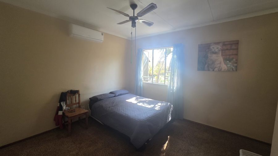 2 Bedroom Property for Sale in Garsfontein Gauteng