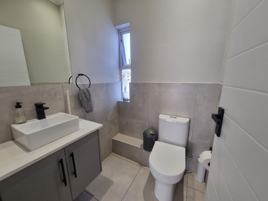 To Let 2 Bedroom Property for Rent in Brooklyn Gauteng