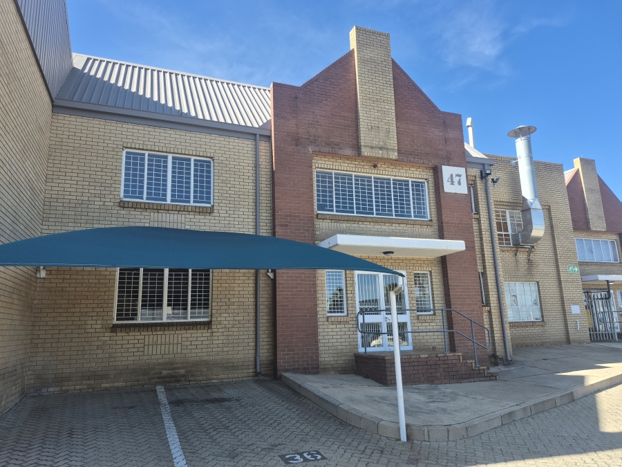 To Let Commercial Property for Rent in Sunnyrock Gauteng