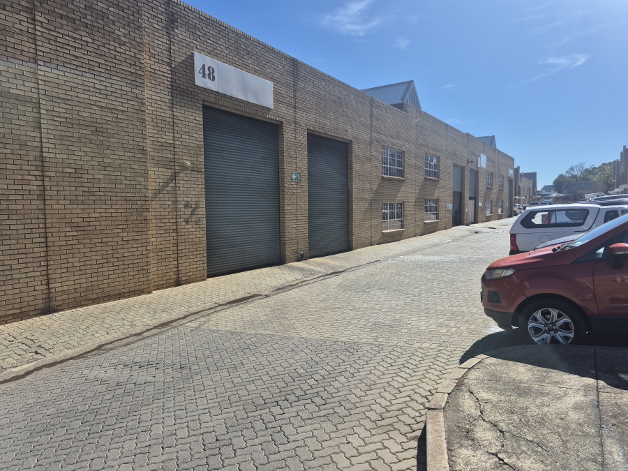 To Let Commercial Property for Rent in Sunnyrock Gauteng