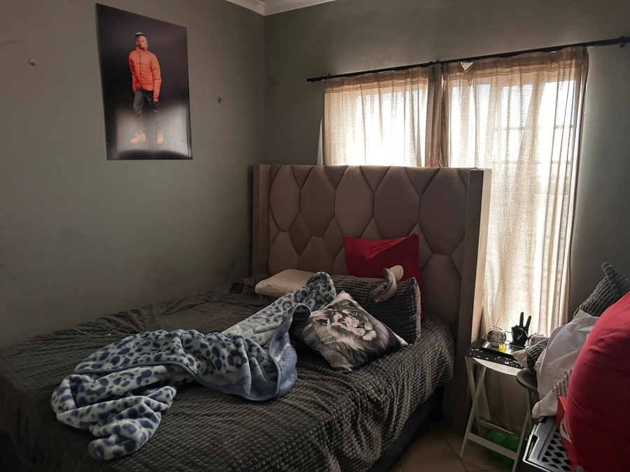 2 Bedroom Property for Sale in The Orchards Gauteng