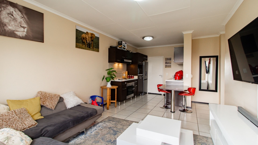 To Let 2 Bedroom Property for Rent in Oakdene Gauteng